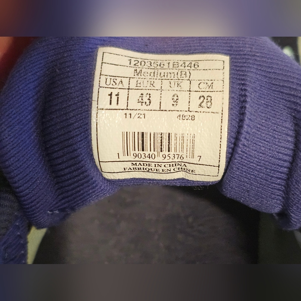 BROOKS WOMEN'S GHOST 14 ATHLETIC SHOES - PEACOAT/YUCCA/NAVY, Size 11 - Picture 11 of 15